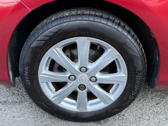 Toyota Yaris 1.33 Dual VVT-i TR Euro 5 5dr 98BHP
