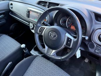 Toyota Yaris 1.33 Dual VVT-i TR Euro 5 5dr 98BHP