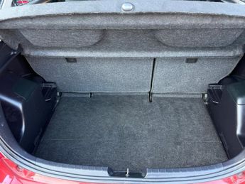 Toyota Yaris 1.33 Dual VVT-i TR Euro 5 5dr 98BHP