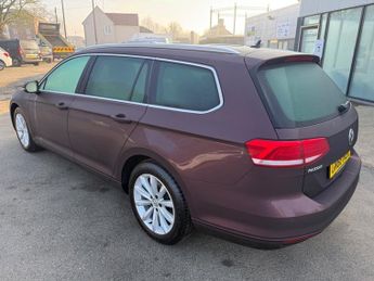 Volkswagen Passat SE BUSINESS TDI BLUEMOTION TECHNOLOGY