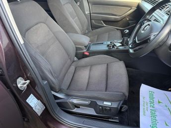 Volkswagen Passat SE BUSINESS TDI BLUEMOTION TECHNOLOGY
