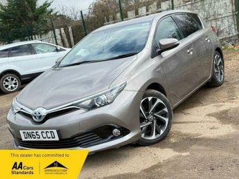 Toyota Auris 1.8 VVT-h Design Hatchback 5dr Petrol Hybrid CVT Euro 6 (s/s) (1