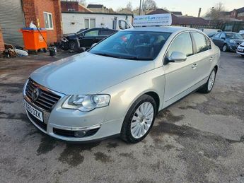 Volkswagen Passat 2.0 TDI Highline Plus DSG Euro 5 4dr