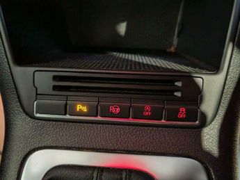 Volkswagen Tiguan 2.0 TDI BlueMotion Tech R-Line DSG 4WD Euro 5 (s/s) 5dr