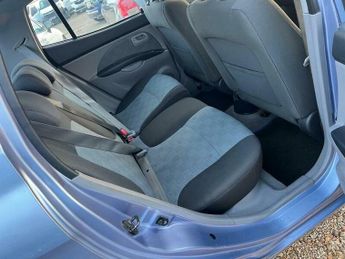 Kia Picanto 1.1 LX 5dr