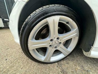 Mercedes-Benz E Class 2.1 E220 CDI AMG Sport G-Tronic+ Euro 5 (s/s) 2dr
