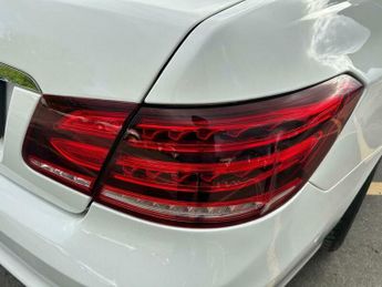 Mercedes-Benz E Class 2.1 E220 CDI AMG Sport G-Tronic+ Euro 5 (s/s) 2dr