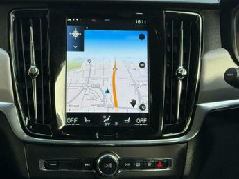 Volvo V90 2.0 B4 MHEV Momentum Auto Euro 6 (s/s) 5dr