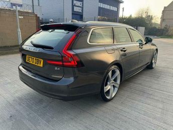 Volvo V90 2.0 B4 MHEV Momentum Auto Euro 6 (s/s) 5dr