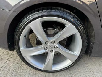 Volvo V90 2.0 B4 MHEV Momentum Auto Euro 6 (s/s) 5dr