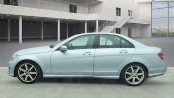 Mercedes-Benz C Class 2.1 C220 CDI BlueEfficiency AMG Sport Saloon 4dr Diesel G-Tronic