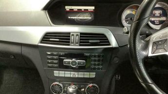 Mercedes-Benz C Class 2.1 C220 CDI BlueEfficiency AMG Sport Saloon 4dr Diesel G-Tronic