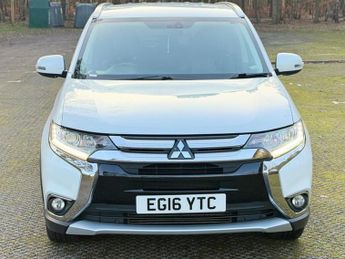 Mitsubishi Outlander DI-D GX 3