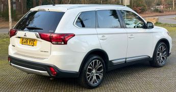 Mitsubishi Outlander DI-D GX 3