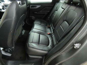 Jaguar F-Pace 2.0 D180 R-Sport Auto AWD Euro 6 (s/s) 5dr