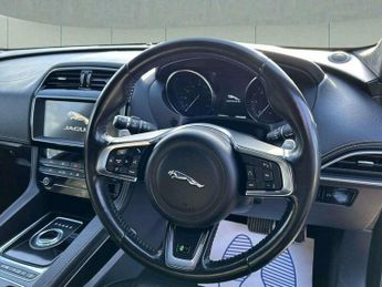 Jaguar F-Pace 2.0 D180 R-Sport Auto AWD Euro 6 (s/s) 5dr