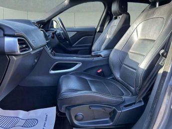 Jaguar F-Pace 2.0 D180 R-Sport Auto AWD Euro 6 (s/s) 5dr