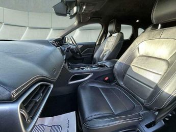 Jaguar F-Pace 2.0 D180 R-Sport Auto AWD Euro 6 (s/s) 5dr