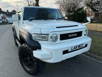 Toyota FJ Cruiser 4.0-V6-4X4-FRESH IMPORT-HUGE SPEC-SUPERB-ONE OF A KIND-STUNNER