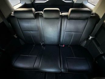 Toyota FJ Cruiser 4.0-V6-4X4-FRESH IMPORT-HUGE SPEC-SUPERB-ONE OF A KIND-STUNNER