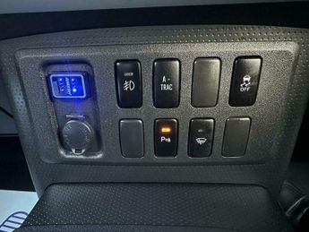 Toyota FJ Cruiser 4.0-V6-4X4-FRESH IMPORT-HUGE SPEC-SUPERB-ONE OF A KIND-STUNNER