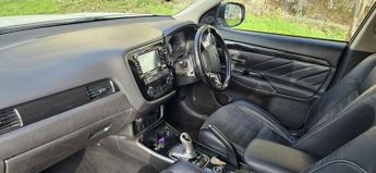 Mitsubishi Outlander 2.0h 12kWh Kotu CVT 4WD Euro 6 (s/s) 5dr