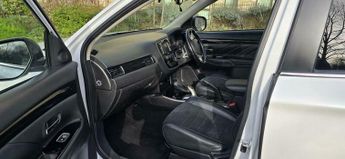 Mitsubishi Outlander 2.0h 12kWh Kotu CVT 4WD Euro 6 (s/s) 5dr