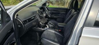 Mitsubishi Outlander 2.0h 12kWh Kotu CVT 4WD Euro 6 (s/s) 5dr