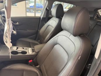 Hyundai KONA ULTIMATE FULL ELECTRIC LEATHER SAT NAV AUTO APPLE PLAY 71 PLATE