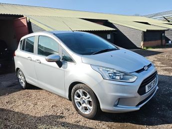 Ford B Max ZETEC NAVIGATOR