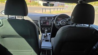 Volkswagen Golf 2.0 TSI BlueMotion Tech R Hatchback 3dr Petrol DSG 4Motion Euro 