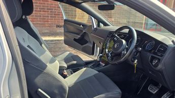 Volkswagen Golf 2.0 TSI BlueMotion Tech R Hatchback 3dr Petrol DSG 4Motion Euro 