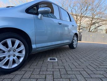 Honda Jazz 1.4 i-DSI SE Hatchback 5dr Petrol CVT-7 (139 g/km, 82 bhp)