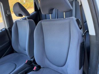 Honda Jazz 1.4 i-DSI SE Hatchback 5dr Petrol CVT-7 (139 g/km, 82 bhp)