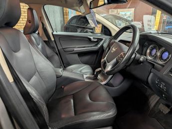 Volvo XC60 D4 SE LUX AWD