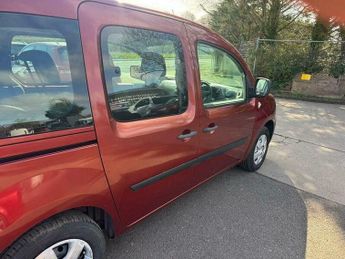 Renault Kangoo 1.6 16V Extreme Auto Euro 4 5dr