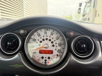 MINI Hatch 1.6 Cooper CVT Euro 4 3dr