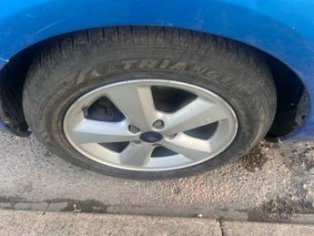 Ford Focus 1.6 Zetec Climate 5dr