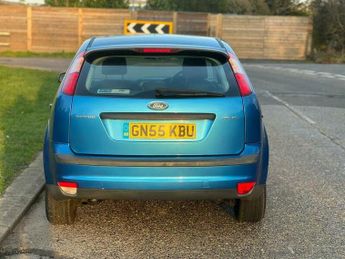 Ford Focus 1.6 Zetec Climate 5dr
