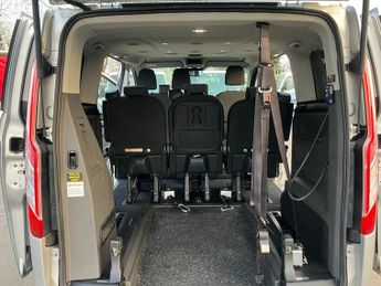 Ford Tourneo Custom FORD TOURNEO AUTOMATIC TITANIUM 6 SEAT WITH ALLOY WHEELS AND AIR