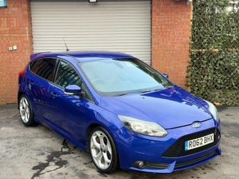 Ford Focus 2.0T EcoBoost ST-2 Euro 5 (s/s) 5dr