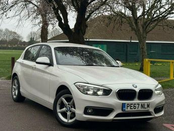 BMW 118 1.5 118i SE Hatchback 5dr Petrol Auto Euro 6 (s/s) (136 ps)