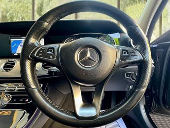 Mercedes E Class E 220 D PREMIUM