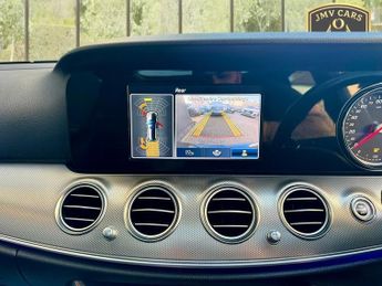 Mercedes E Class E 220 D PREMIUM