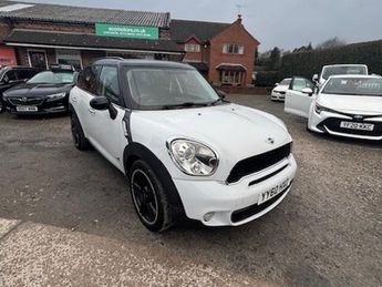 MINI Countryman COOPER S ALL4-Full Service History-Reverse Parking Sensors-AUTOM