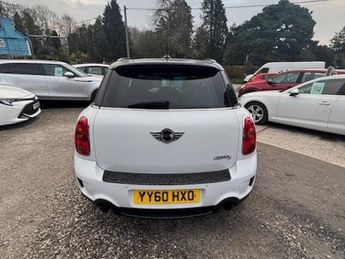 MINI Countryman COOPER S ALL4-Full Service History-Reverse Parking Sensors-AUTOM