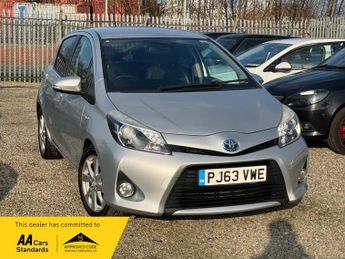 Toyota Yaris VVT-I T SPIRIT