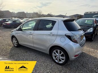 Toyota Yaris VVT-I T SPIRIT
