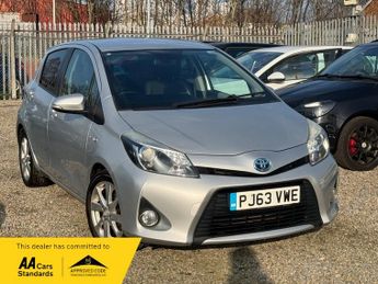 Toyota Yaris VVT-I T SPIRIT