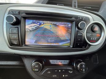 Toyota Yaris VVT-I T SPIRIT